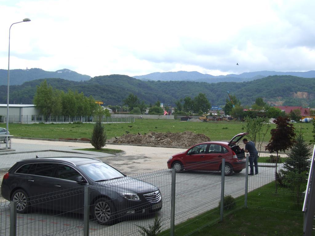 Anca Apartment Braşov Esterno foto