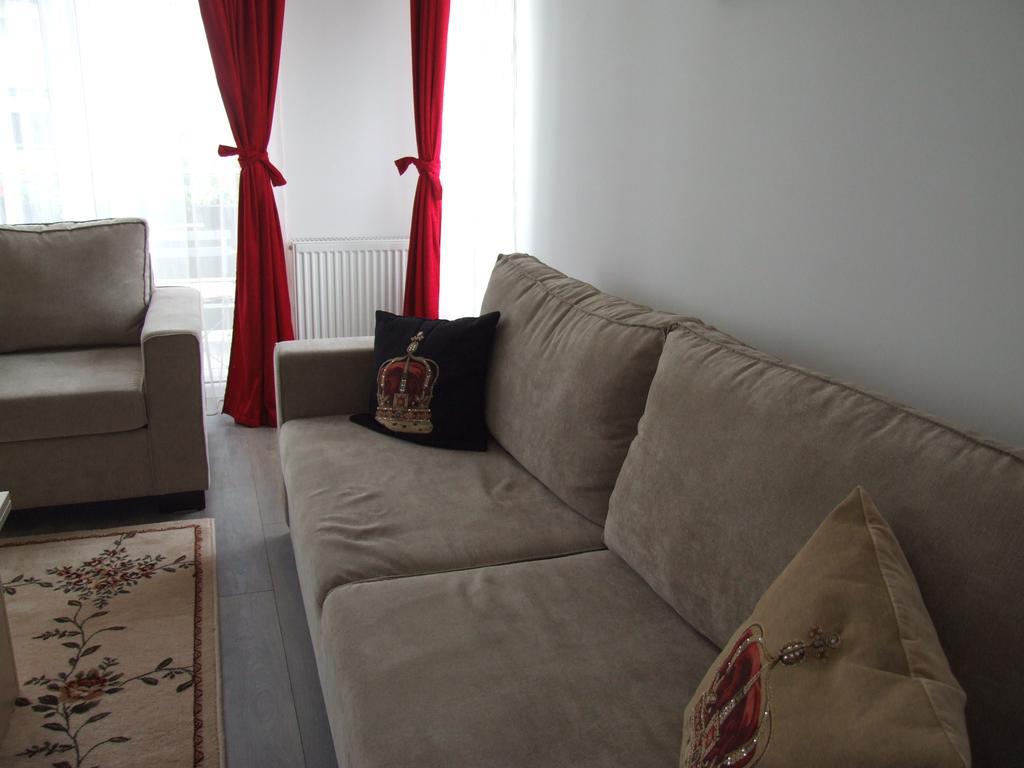 Anca Apartment Braşov Esterno foto